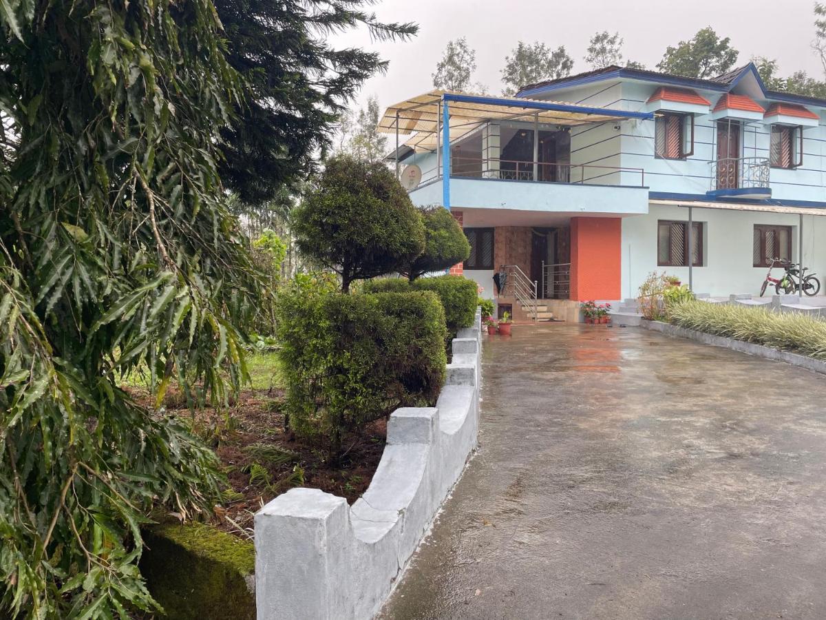 New Organic Home Stay Mudigere Exteriör bild