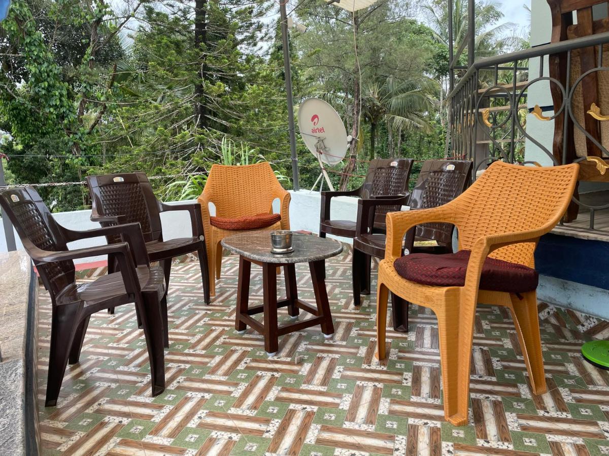 New Organic Home Stay Mudigere Exteriör bild